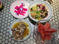 -忘忧草融合私房菜(红鼎国际店)