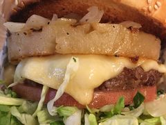 -The Habit Burger Grill 哈比特汉堡(复兴soho店)