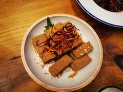 -侬佳蒸菜馆(听潮店)