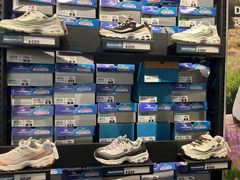 -斯凯奇(八达岭奥特莱斯店)