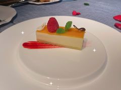柚子芝士蛋糕-弦月窗LUNETTE BY AMANDA(复兴路店)