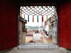 -噶丹松赞林寺