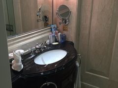 -茂名熹龙国际大酒店(人民广场高铁站店)