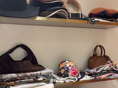 -Her Sight设计师女装集合店(静安华山路店)