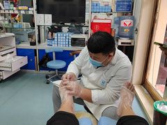 -朋朋修脚(友好广场店)