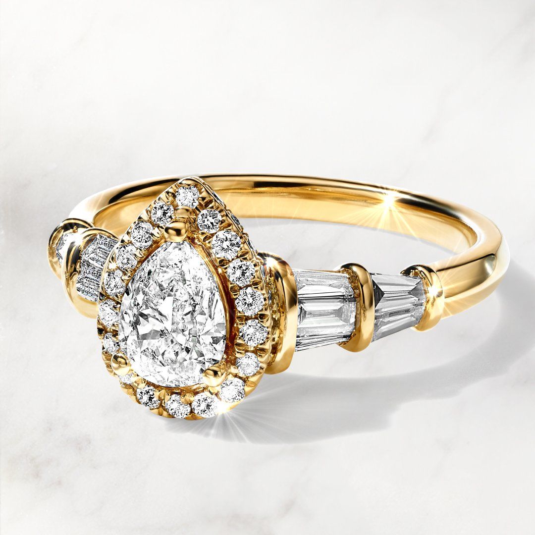 来看看这一枚大钻戒