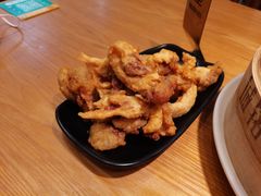 -诚铭记·虾仁汤包·成都小吃(融创店)