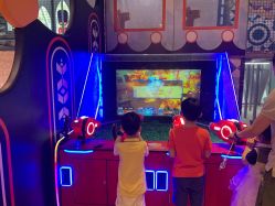 -卡通尼乐园