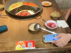-巴卤社老火锅(财富店)