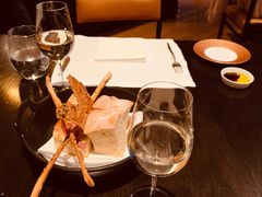 餐前面包-当米亚诺意大利餐厅(武汉光谷凯悦酒店)