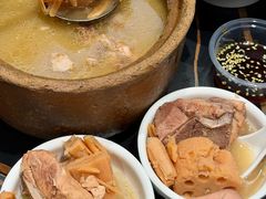 -鱼头泡饭·湖北菜·非物质文化遗产(岳家嘴总店)