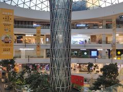-LuOne凯德晶萃广场(徐家汇路店)