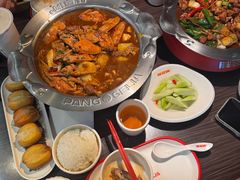 -胖哥俩肉蟹煲(富阳万达店)