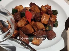 -汤城小厨•粤菜•靓汤(西直门凯德MALL店)