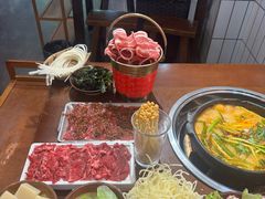 -黔有有贵州酸汤夺夺粉火锅(五味十字店)