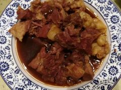 清炖牛肉-忠顺斋易州印象烤鸭店(东关新村店)