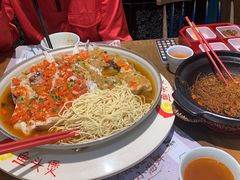 -黄泥岗·地道湖北菜(奥特莱斯店)