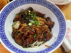 大肠面-沪西老弄堂面馆(定西路店)