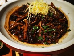 -吴越荣记苏州菜·松鼠桂鱼100%活鱼现做(斜塘老街店)