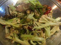 -金楚轩时尚餐厅(金涛铭座店)