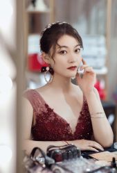 -欣薇婚纱(新源乐汇城店)