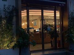 门面-莲餐厅·湖北菜·藕汤是头牌(愚园路店)