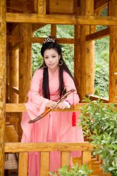 点击看大图 玉儿-九月鹰飞汉服摄影工作室
