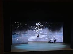 -虹桥艺术中心