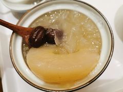 冰糖银耳炖雪梨-小团圆糖水铺(襄阳南路店)