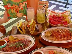 -Famous肥猫墨西哥音乐餐吧(五棵松华熙LIVE店)