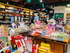 零售区-西西弗书店·矢量咖啡(新光天地店)