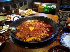 -萍姐火锅·公路夜市(武汉首店)