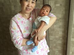 -爱的果实月嫂育婴师(世纪东方店)