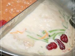 -湊湊火锅·茶憩(上海合生汇店)