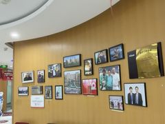 -雅悦齿科(顾村公园店)