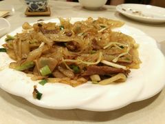 干炒牛河-舊街坊茶楼(市二宫店)