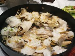 香茅鲈鱼-贝勒爷·酥不腻烤鸭