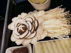 菌菇拼盘-云中鱼蒸汽石锅鱼(川沙百联店)