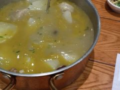 -黄泥岗·地道湖北菜(奥特莱斯店)