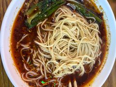 -八一路好吃街(雨田商务大厦店)