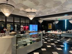 -鼎极摄影(世纪金源店)
