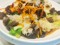 -鲜得莱渔港·小平岛海胆馆(七贤岭店)