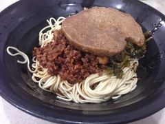 炸酱面-老地方面馆(思南路店)