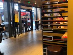 -麦当劳(海岸城店)