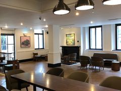 大堂-星巴克臻选(广州沙面店)