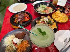 -Pistolera Mexican Cantina女枪手墨西哥餐厅(碧云路店)