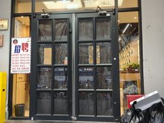 -牛串门串串香(东直门簋街总店)