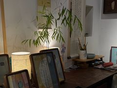 -邊城書店