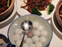 -八府香鸭·啫啫煲(华山路店)