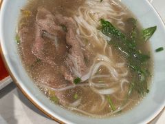 -美奈小馆·越南料理(中航城君尚购物中心店)